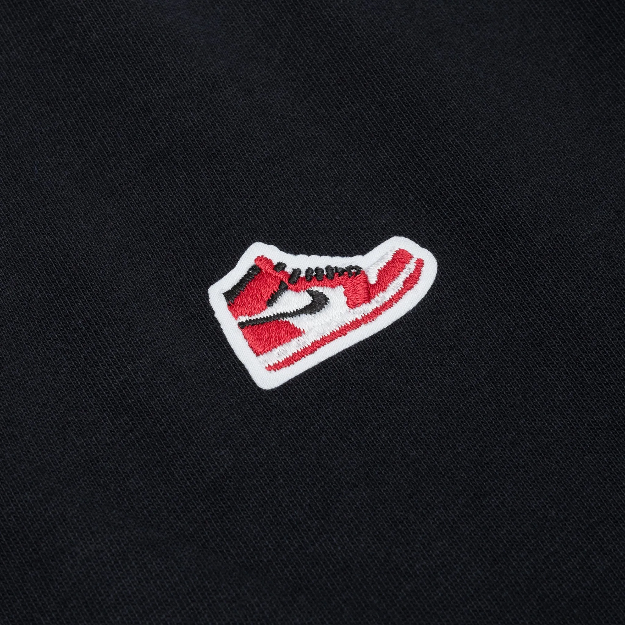 SNEAKER PATCH S/S T-SHIRT