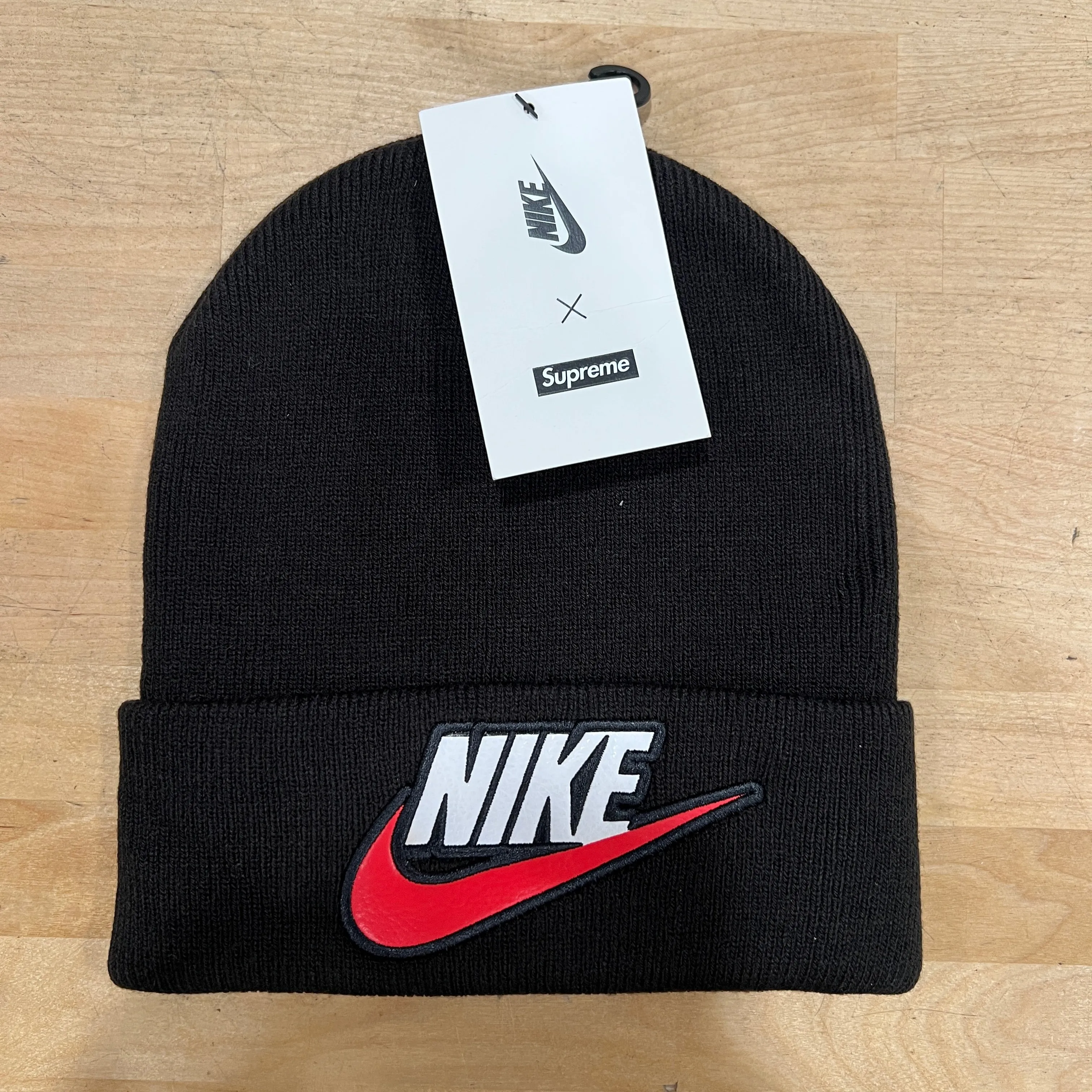 Supreme Nike Beanie Black