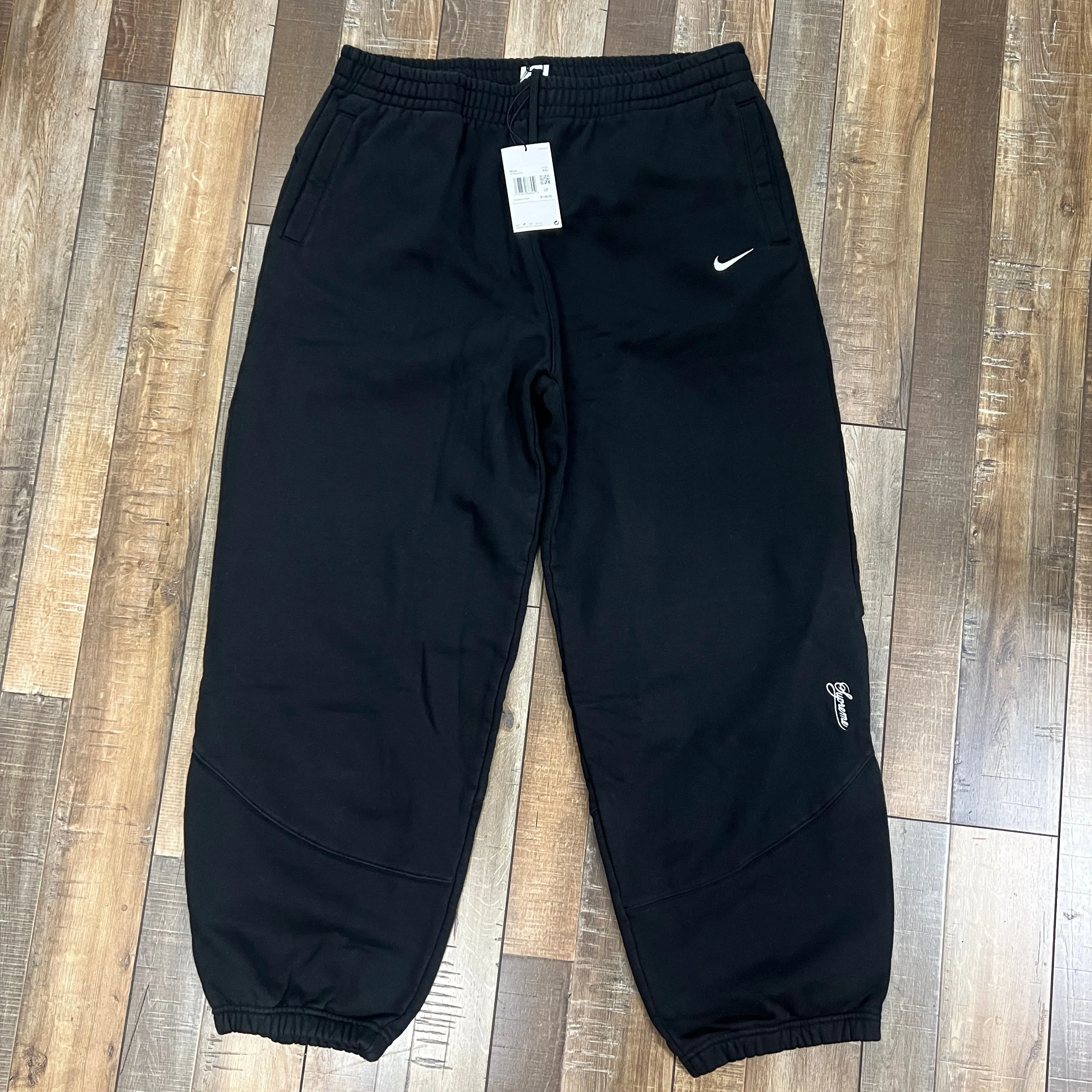 Supreme Nike Sweatpant (SS25) Black