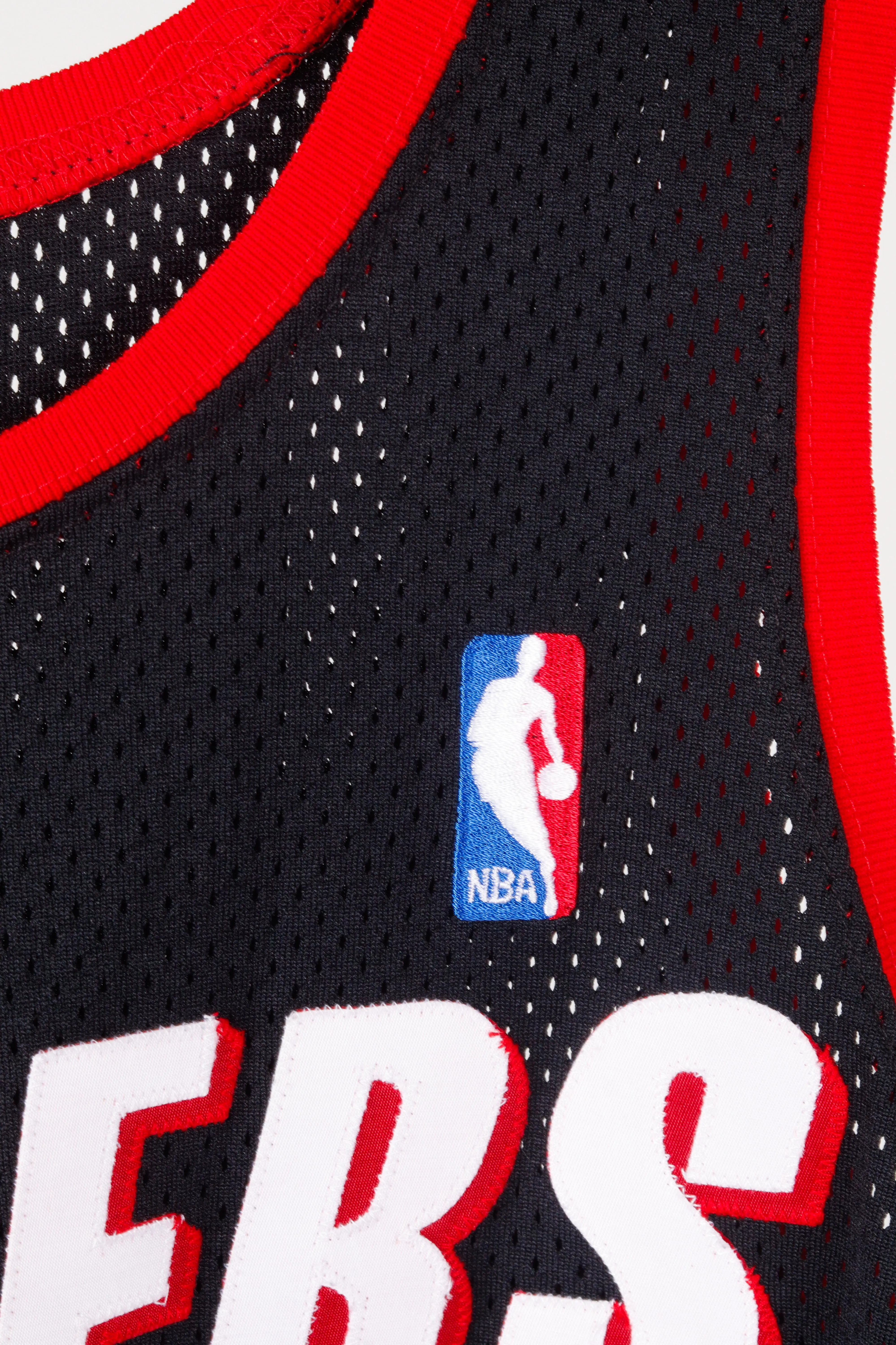 Vintage 2000's Nike 'Portland Trailblazers Damon Stoudamire Away' Authentic Jersey