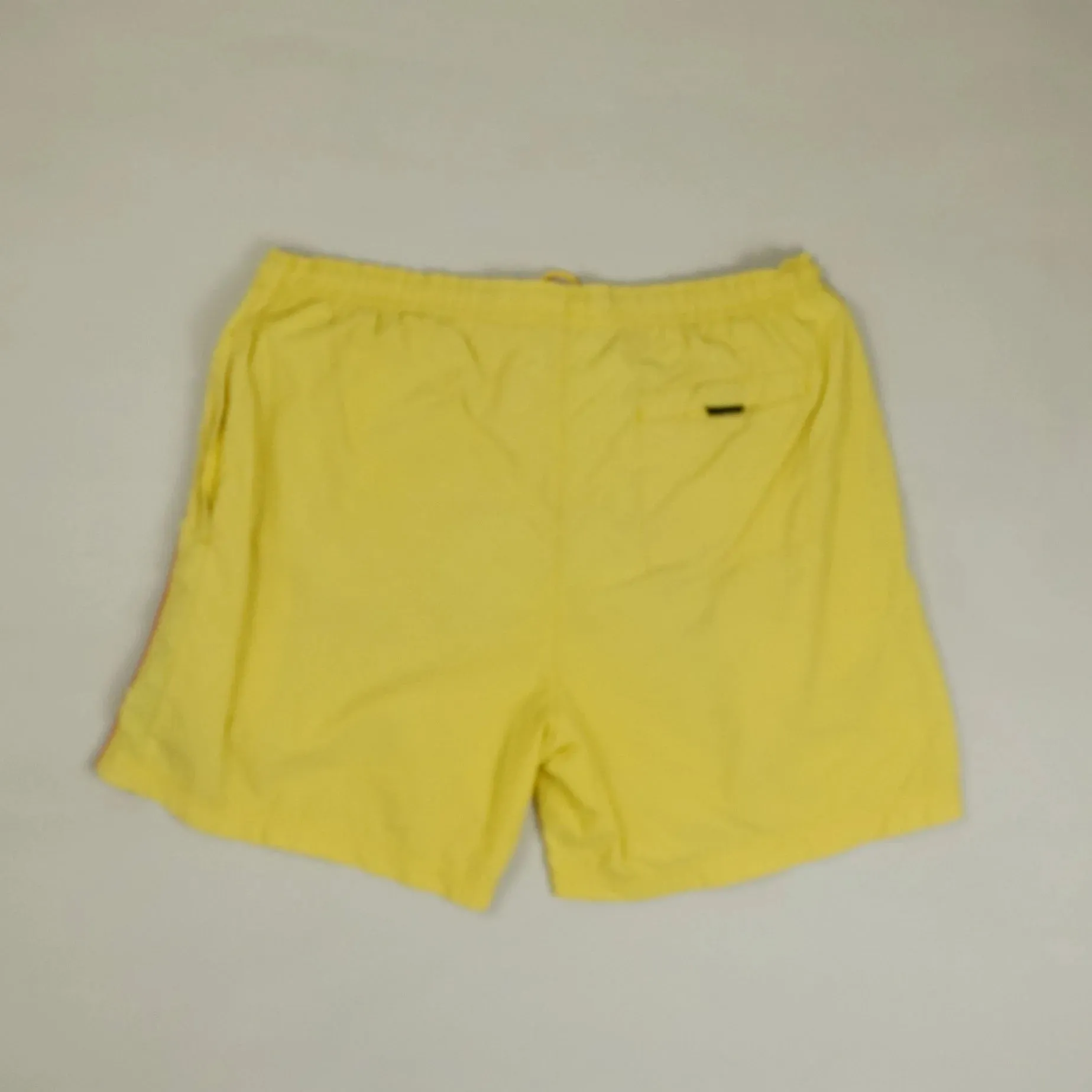 Vintage Nike Yellow 90s Shorts (L)