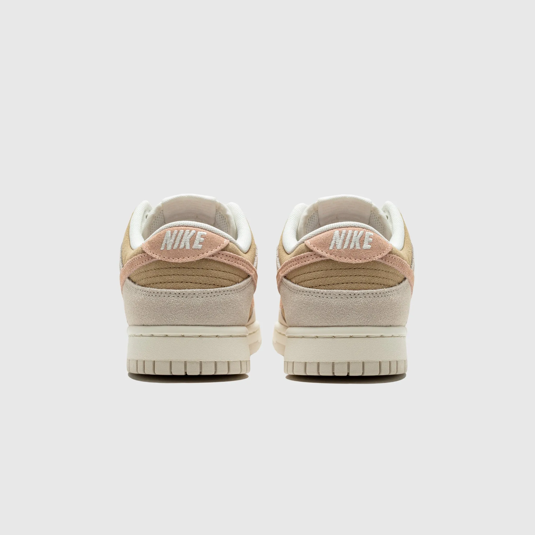 WMNS DUNK LOW WASHED CORAL