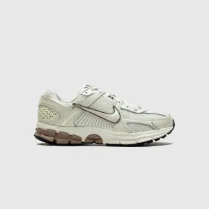WMNS ZOOM VOMERO 5 MINK BROWN