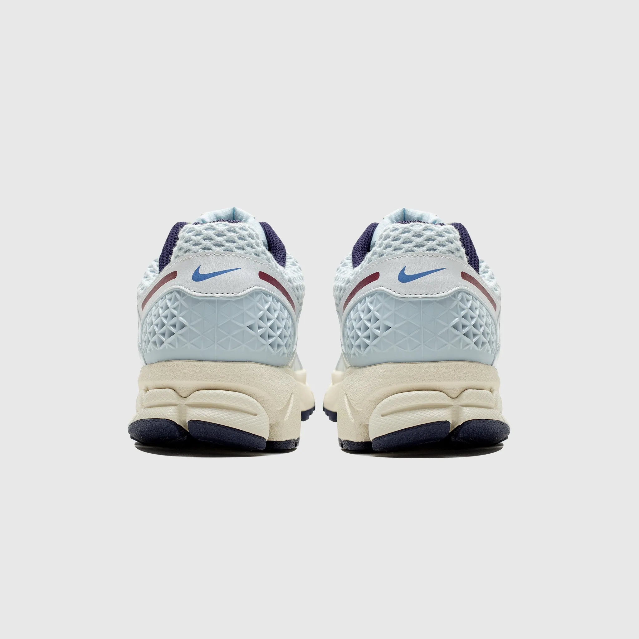 WMNS ZOOM VOMERO 5 PURPLE INK